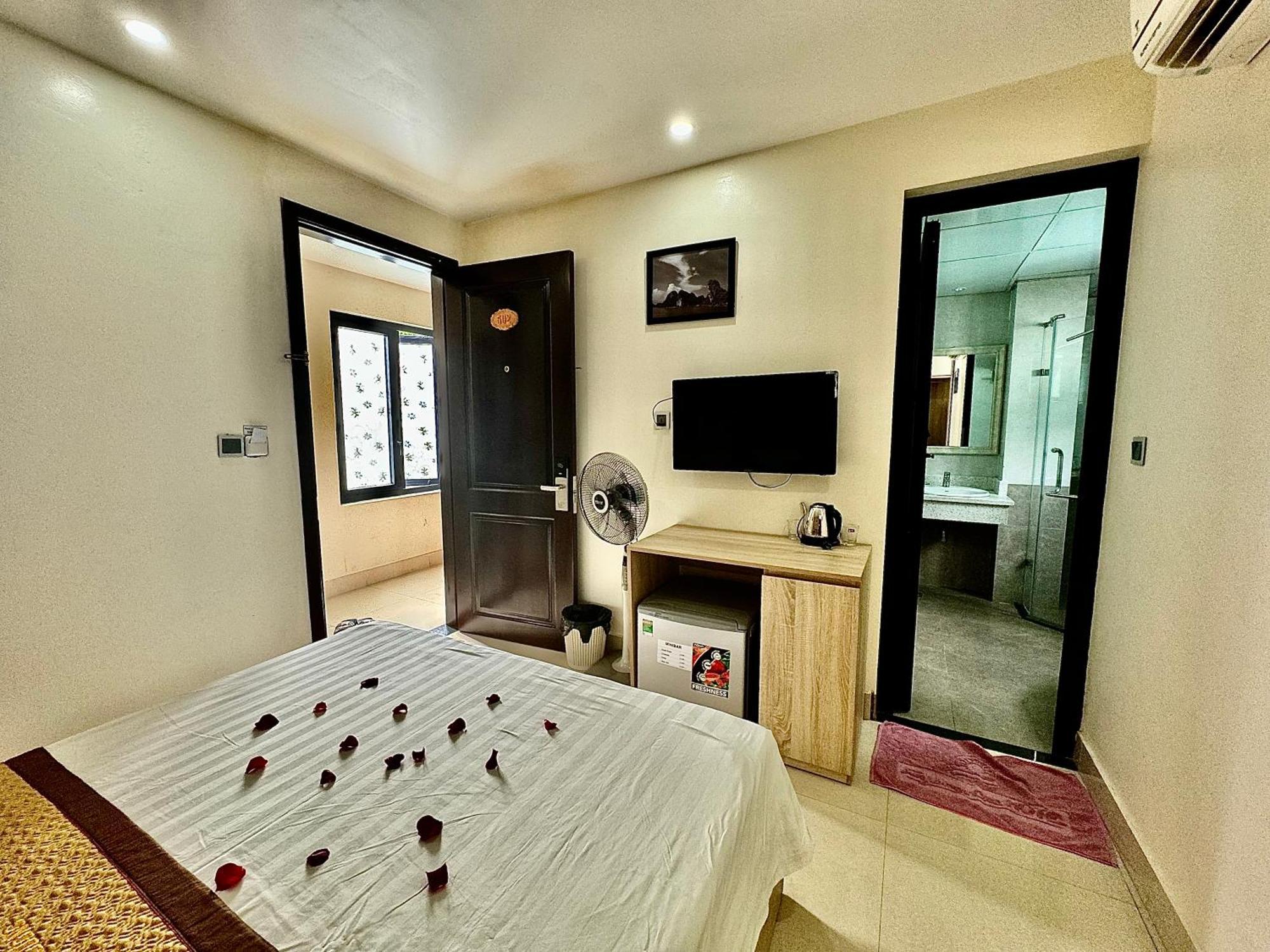 Sunflower Catba Hotel Dong Khe Sau Екстер'єр фото