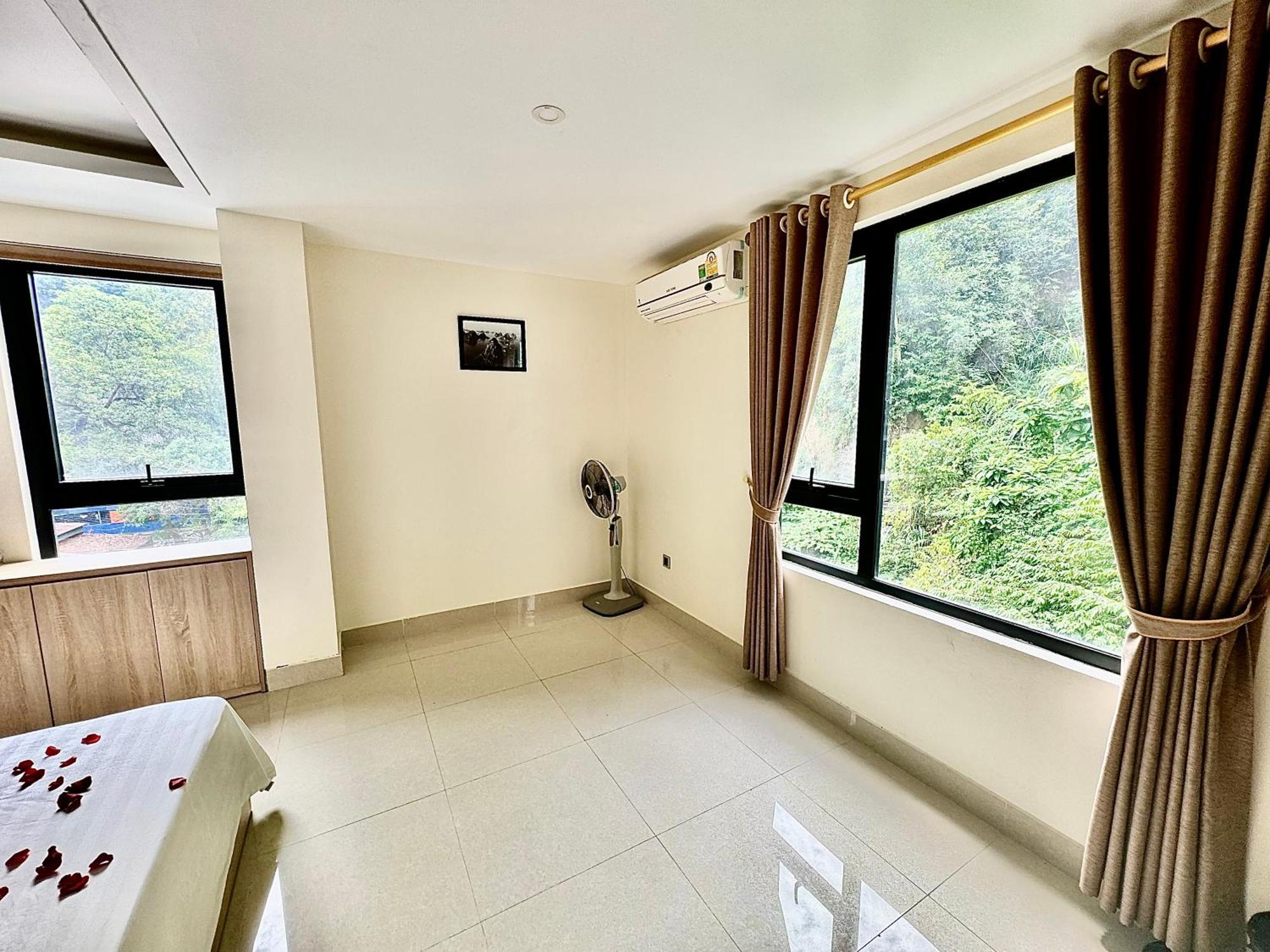 Sunflower Catba Hotel Dong Khe Sau Екстер'єр фото