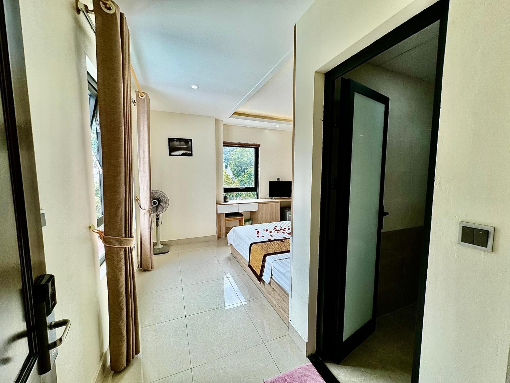 Sunflower Catba Hotel Dong Khe Sau Екстер'єр фото